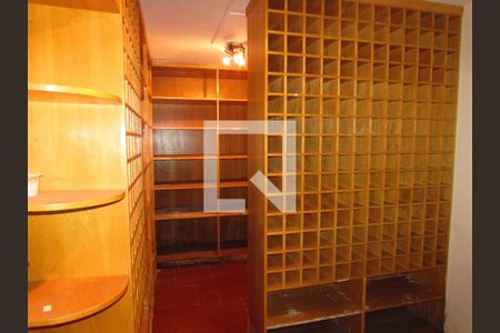 Casa para alugar com 962m², 7 quartos e 10 vagasAdega