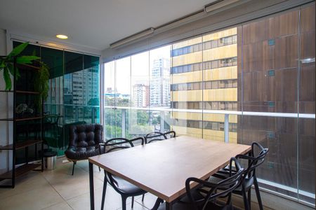 Varanda da Sala e do quarto de apartamento para alugar com 1 quarto, 49m² em Consolação, São Paulo