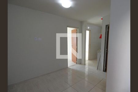 Quarto 2 de casa para alugar com 2 quartos, 50m² em Quintino Bocaiúva, Rio de Janeiro