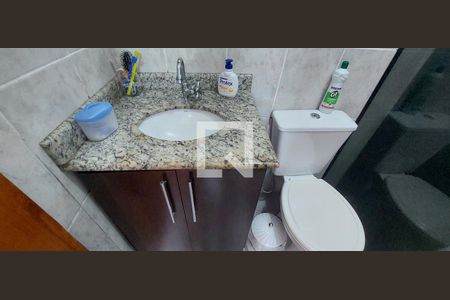 Casa para alugar com 81m², 2 quartos e 2 vagas Casa para alugar com 81m², 2 quartos e 2 vagasBanheiro Quarto 1 suíte