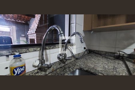 Casa para alugar com 81m², 2 quartos e 2 vagas Casa para alugar com 81m², 2 quartos e 2 vagasCozinha