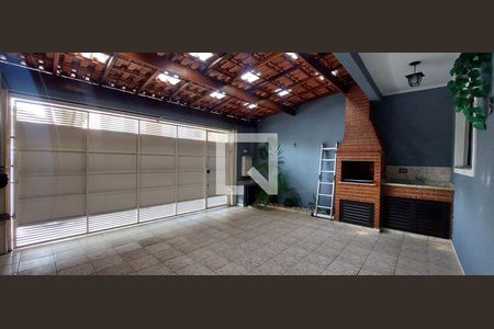 Casa para alugar com 81m², 2 quartos e 2 vagas Casa para alugar com 81m², 2 quartos e 2 vagasGaragem