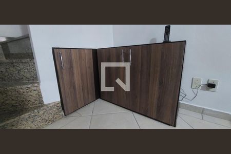 Sala de casa para alugar com 2 quartos, 81m² em Utinga, Santo André