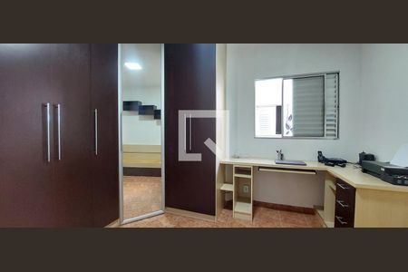 Casa para alugar com 81m², 2 quartos e 2 vagas Casa para alugar com 81m², 2 quartos e 2 vagasQuarto 2 suíte