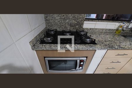 Casa para alugar com 81m², 2 quartos e 2 vagas Casa para alugar com 81m², 2 quartos e 2 vagasCozinha