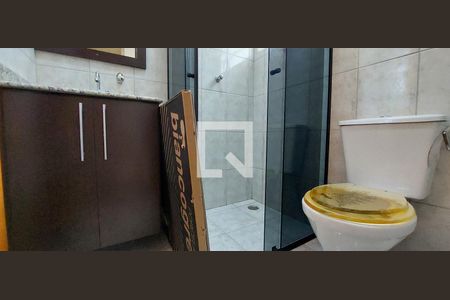 Casa para alugar com 81m², 2 quartos e 2 vagas Casa para alugar com 81m², 2 quartos e 2 vagasBanheiro Quarto 2 suíte