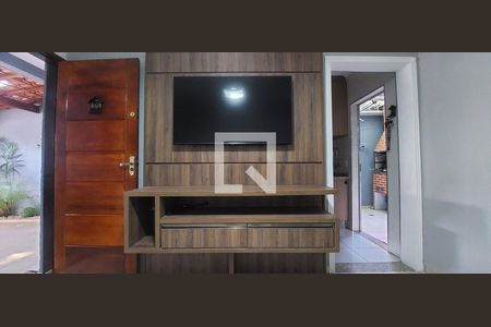 Sala de casa para alugar com 2 quartos, 81m² em Utinga, Santo André