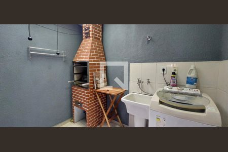 Casa para alugar com 81m², 2 quartos e 2 vagas Casa para alugar com 81m², 2 quartos e 2 vagasÁrea de Serviço