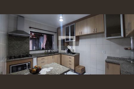 Casa para alugar com 81m², 2 quartos e 2 vagas Casa para alugar com 81m², 2 quartos e 2 vagasCozinha