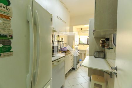 Apartamento à venda com 70m², 3 quartos e 2 vagas Apartamento à venda com 70m², 3 quartos e 2 vagasDetalhe da área de serviço