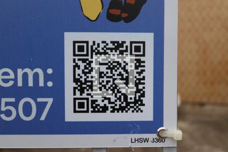 Casa à venda com 290m², 3 quartos e 4 vagasQR code