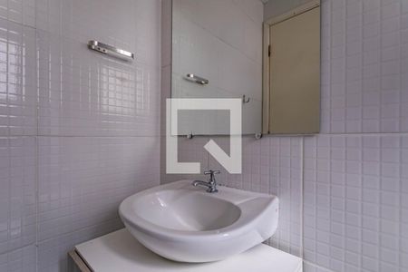 Apartamento para alugar com 47m², 2 quartos e 1 vaga Apartamento para alugar com 47m², 2 quartos e 1 vagaBanheiro
