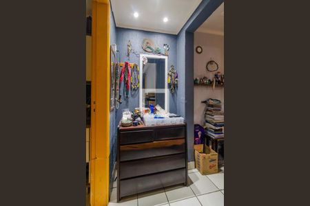 Corredor de apartamento à venda com 1 quarto, 57m² em Centro Histórico, Porto Alegre