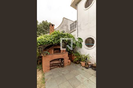 Casa à venda com 440m², 3 quartos e 10 vagasQuintal