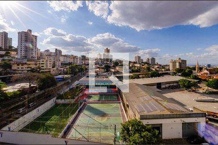 Apartamento para alugar com 120m², 4 quartos e 2 vagasVista