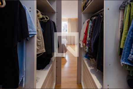 Apartamento para alugar com 120m², 4 quartos e 2 vagasCloset