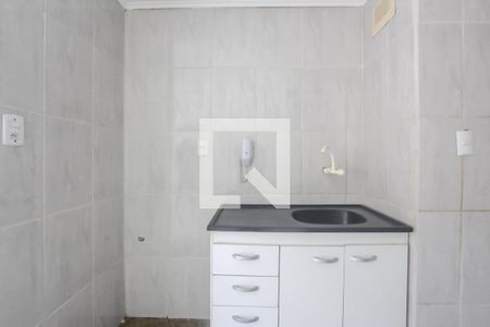 Cozinha de kitnet/studio à venda com 1 quarto, 30m² em Jardim Dona Leopoldina, Porto Alegre