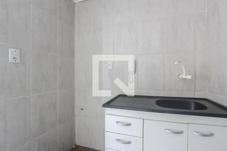 Cozinha de kitnet/studio à venda com 1 quarto, 30m² em Jardim Dona Leopoldina, Porto Alegre