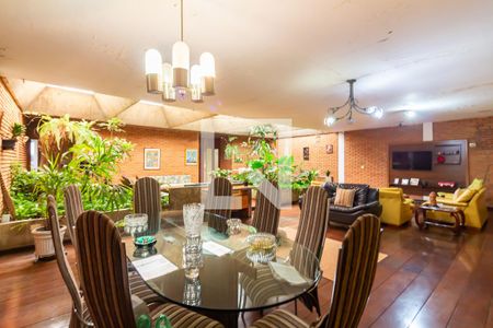 Sala  de casa para alugar com 3 quartos, 600m² em Centro, Osasco