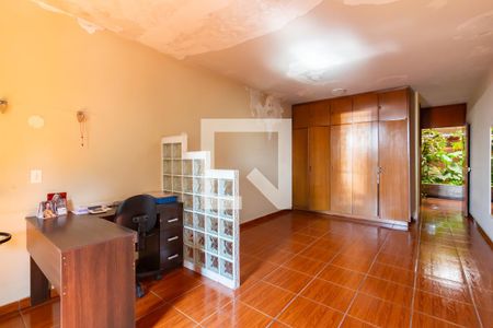 Casa para alugar com 600m², 3 quartos e 8 vagas Casa para alugar com 600m², 3 quartos e 8 vagasSuíte 2