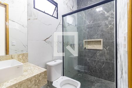 Casa à venda com 100m², 3 quartos e 2 vagas Casa à venda com 100m², 3 quartos e 2 vagasBanheiro Social