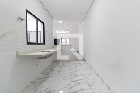 Casa à venda com 100m², 3 quartos e 2 vagas Casa à venda com 100m², 3 quartos e 2 vagasCozinha