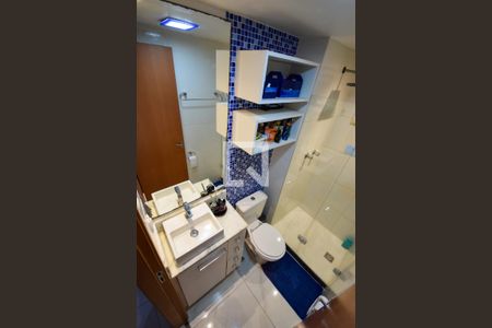 Apartamento à venda com 55m², 2 quartos e 1 vaga Apartamento à venda com 55m², 2 quartos e 1 vagaBanheiro