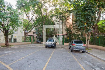 Apartamento à venda com 66m², 3 quartos e 1 vaga Apartamento à venda com 66m², 3 quartos e 1 vagaFachada