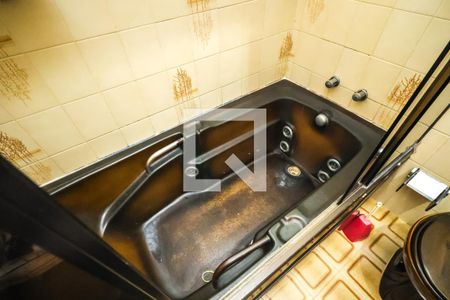 Casa para alugar com 950m², 3 quartos e 2 vagasBanheiro Suíte