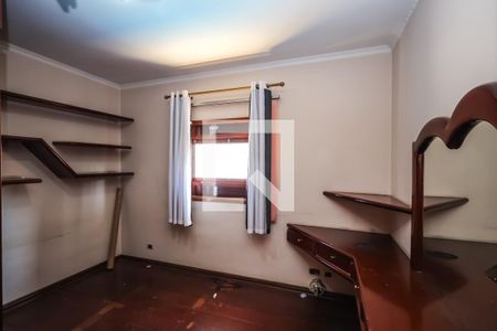 Casa para alugar com 950m², 3 quartos e 2 vagasQuarto 2