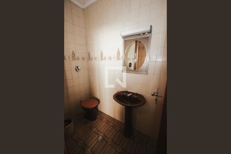 Casa para alugar com 950m², 3 quartos e 2 vagasÁrea de Serviço