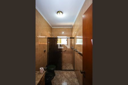 Casa para alugar com 950m², 3 quartos e 2 vagasBanheiro