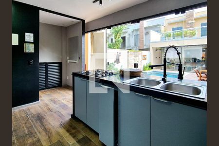 Apartamento à venda com 520m², 4 quartos e 2 vagas Apartamento à venda com 520m², 4 quartos e 2 vagasÁrea gourmet