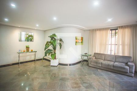 Apartamento à venda com 80m², 2 quartos e 1 vaga Apartamento à venda com 80m², 2 quartos e 1 vagaHall social