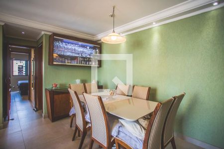 Apartamento à venda com 80m², 2 quartos e 1 vaga Apartamento à venda com 80m², 2 quartos e 1 vagaSala de Jantar