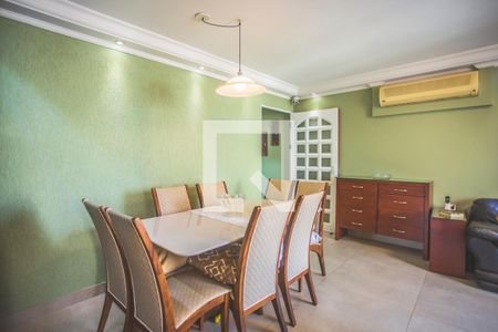 Apartamento à venda com 80m², 2 quartos e 1 vaga Apartamento à venda com 80m², 2 quartos e 1 vagaSala de Jantar