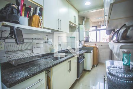 Apartamento à venda com 80m², 2 quartos e 1 vaga Apartamento à venda com 80m², 2 quartos e 1 vagaCozinha
