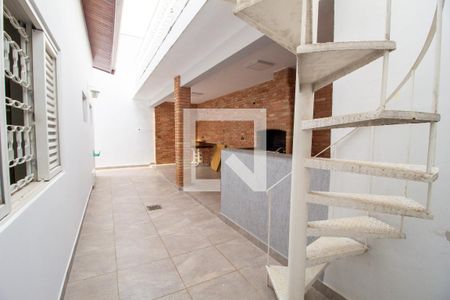 Casa para alugar com 285m², 3 quartos e 3 vagas Casa para alugar com 285m², 3 quartos e 3 vagasÁrea gourmet