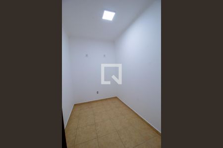Casa para alugar com 285m², 3 quartos e 3 vagas Casa para alugar com 285m², 3 quartos e 3 vagasCloset da Suíte