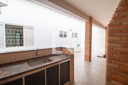 Casa para alugar com 285m², 3 quartos e 3 vagas Casa para alugar com 285m², 3 quartos e 3 vagasÁrea gourmet