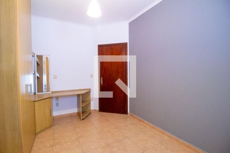 Casa para alugar com 285m², 3 quartos e 3 vagas Casa para alugar com 285m², 3 quartos e 3 vagasQuarto 1
