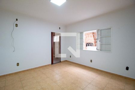Casa para alugar com 285m², 3 quartos e 3 vagas Casa para alugar com 285m², 3 quartos e 3 vagasSuíte
