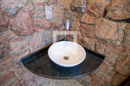 Casa para alugar com 285m², 3 quartos e 3 vagas Casa para alugar com 285m², 3 quartos e 3 vagasLavabo