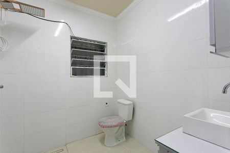 Casa à venda com 300m², 7 quartos e 4 vagasCasa 2 - Banheiro 1
