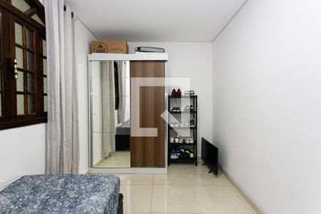 Casa à venda com 300m², 7 quartos e 4 vagasCasa 1 - Quarto 2