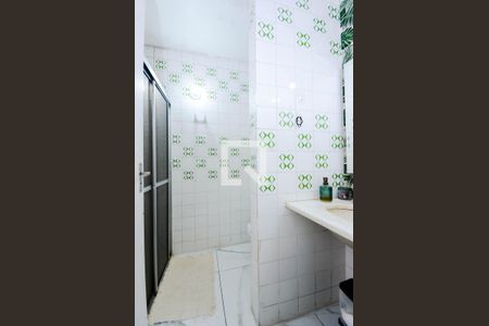 Casa à venda com 69m², 2 quartos e 4 vagas Casa à venda com 69m², 2 quartos e 4 vagasBanheiro