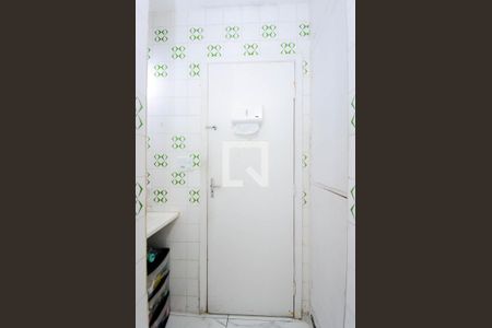 Casa à venda com 69m², 2 quartos e 4 vagas Casa à venda com 69m², 2 quartos e 4 vagasBanheiro