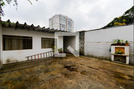 Casa à venda com 69m², 2 quartos e 4 vagas Casa à venda com 69m², 2 quartos e 4 vagasGaragem