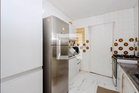 Casa à venda com 69m², 2 quartos e 4 vagas Casa à venda com 69m², 2 quartos e 4 vagasCozinha