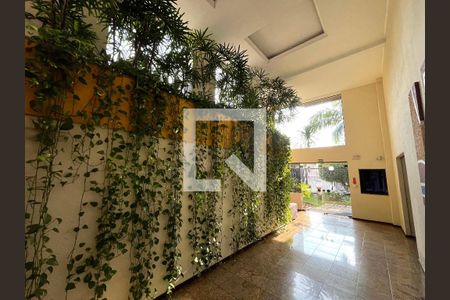 Apartamento à venda com 173m², 2 quartos e 2 vagasHall social